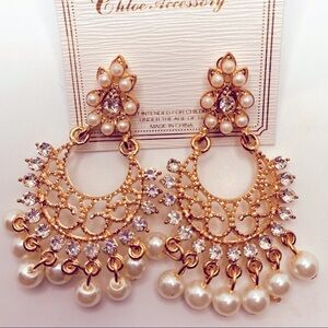 Earrings Crystal Chandelier golden tone. Pierced!